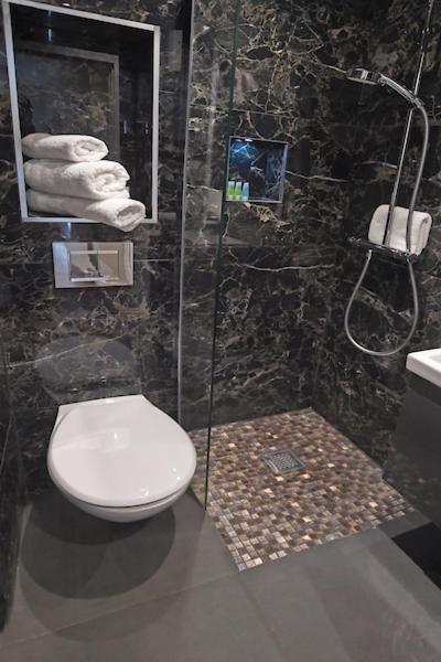 Moy Hotel 4*